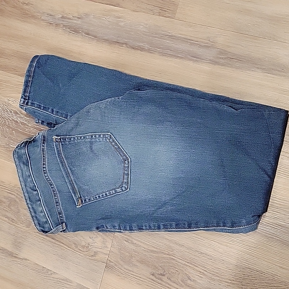 Express Jegging - Picture 2 of 4